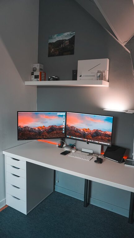 Tips for Creating a Relaxing and Productive Home Workspace